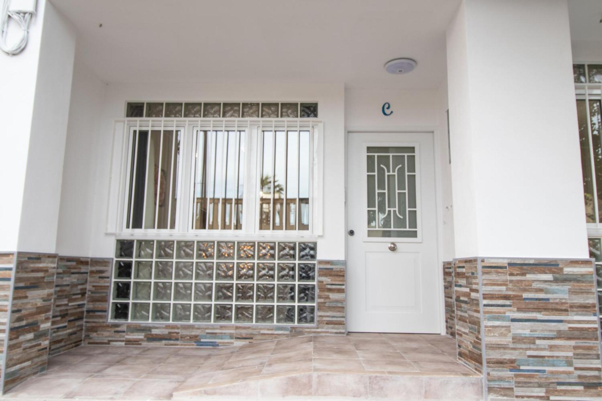 Nautical Flats By Concept Apartment Valencia Bagian luar foto