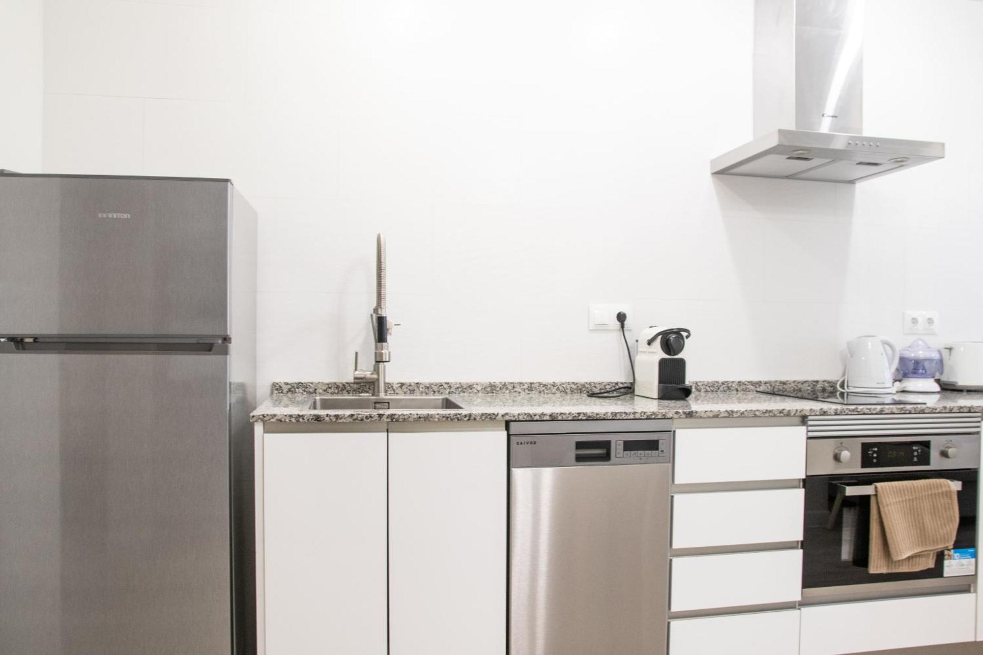 Nautical Flats By Concept Apartment Valencia Bagian luar foto
